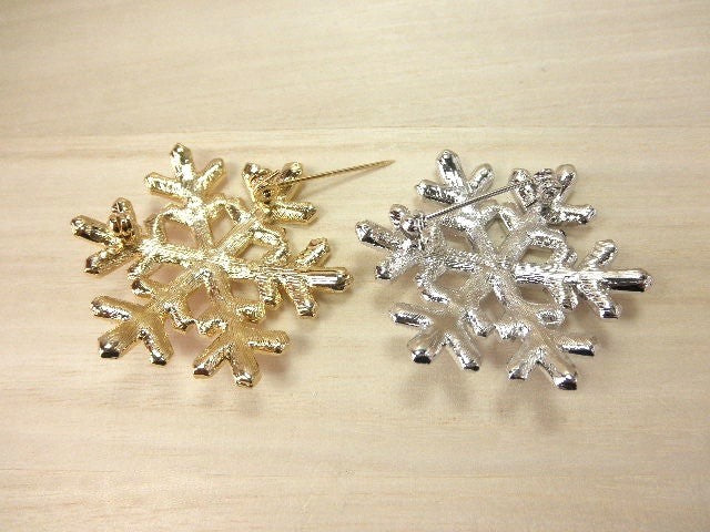 rhinestone brooch 